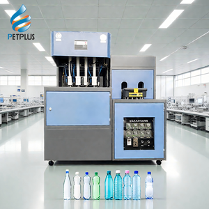Macchina Soffiatrice Industriale Semi-Automatica a 4 Cavità per Bottiglie in PET, Plastica, Acqua e Cosmetici, Lavorazione della Gomma, Guangzhou - Product Image 1