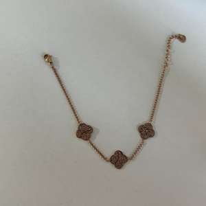 Pulseras de Trébol con Sabr, Shukr, Tawakkul, Paciencia, Gratitud, Confianza y Ayatul Kursi en Acero Inoxidable, Joyería de Moda al por Mayor para Hombre y Mujer - Product Image 2