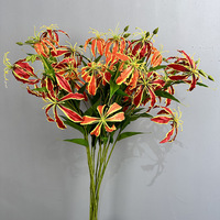 Künstliche Schneeflocken-Blume mit Realitätsnaher Haptik Gloriosa-Lilie für Hochzeitssträuße Blumendekoration Luxuriöses Valentinstag- und Weihnachtsgeschenk