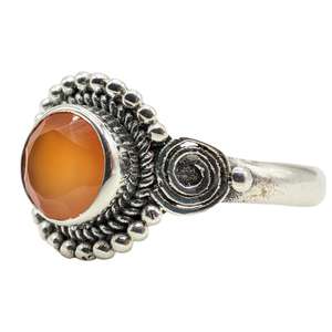 Anillo Ovalado de Plata de Ley 925 de Alta Calidad, Ajustable, Hecho a Mano, Joyería Fina para Mujer, Diseño de Cristal Pulido para Uso Diario - Product Image 1