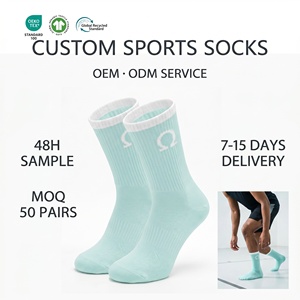 Servicio OEM/ODM, Calcetines Deportivos Transpirables con Logotipo Personalizado, Calcetines Atléticos de Algodón Peinado con Soporte de Arco para Correr, OEKO-TEX 100 - Product Image 1