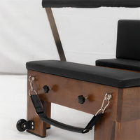 Machine de Pilates Reformer en bois de noyer de luxe pour la rééducation, la physiothérapie, équipement de studio de Pilates
