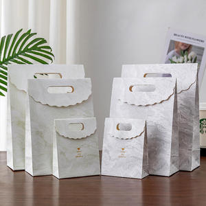 Sacs en papier personnalisés avec logo imprimé, portables, haut <span class=keywords><strong>de</strong></span> gamme, <span class=keywords><strong>auto</strong></span>-adhésifs, pour cadeaux <span class=keywords><strong>de</strong></span> fête d'anniversaire ou <span class=keywords><strong>de</strong></span> mariage, petits sacs à bonbons avec poignée découpée - Product Image 5