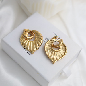 Gold Leaf Shape Huggie Earrings Zinc Alloy Geometric Design Party Jewelry DG-ED00184 - Product Image 3