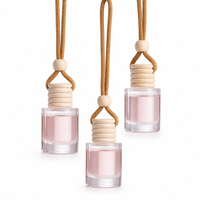 Diffuseur de parfum pour voiture en verre FTQS, bouteille d'huile essentielle suspendue, bouchon en bois, pendentif aromatique, OEM, étiquette privée, cadeau