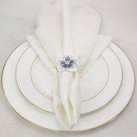 Anneau de serviette décoratif en émail floral - Accessoires de fête en métal écologiques avec perle et strass