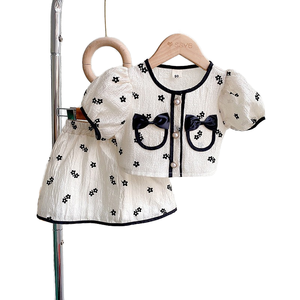 Летний комплект одежды для маленьких девочек, милый топ с рукавами-фонариками, юбка-пачка, хлопковое платье принцессы для новорожденных - Product Image 1