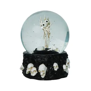 Manufacturer Wholesale Custom Snow Globe Gifts Crafts Resin Figurine Insert Snow Globe Ornaments On Halloween Christmas