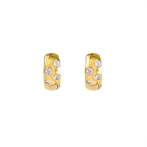 Pendientes Huggie E2925 Chapados en Oro con Cristales de Estrás en Engaste de Bisel, Joyería Moderna para Uso Diario de Mujer - Product Image 1