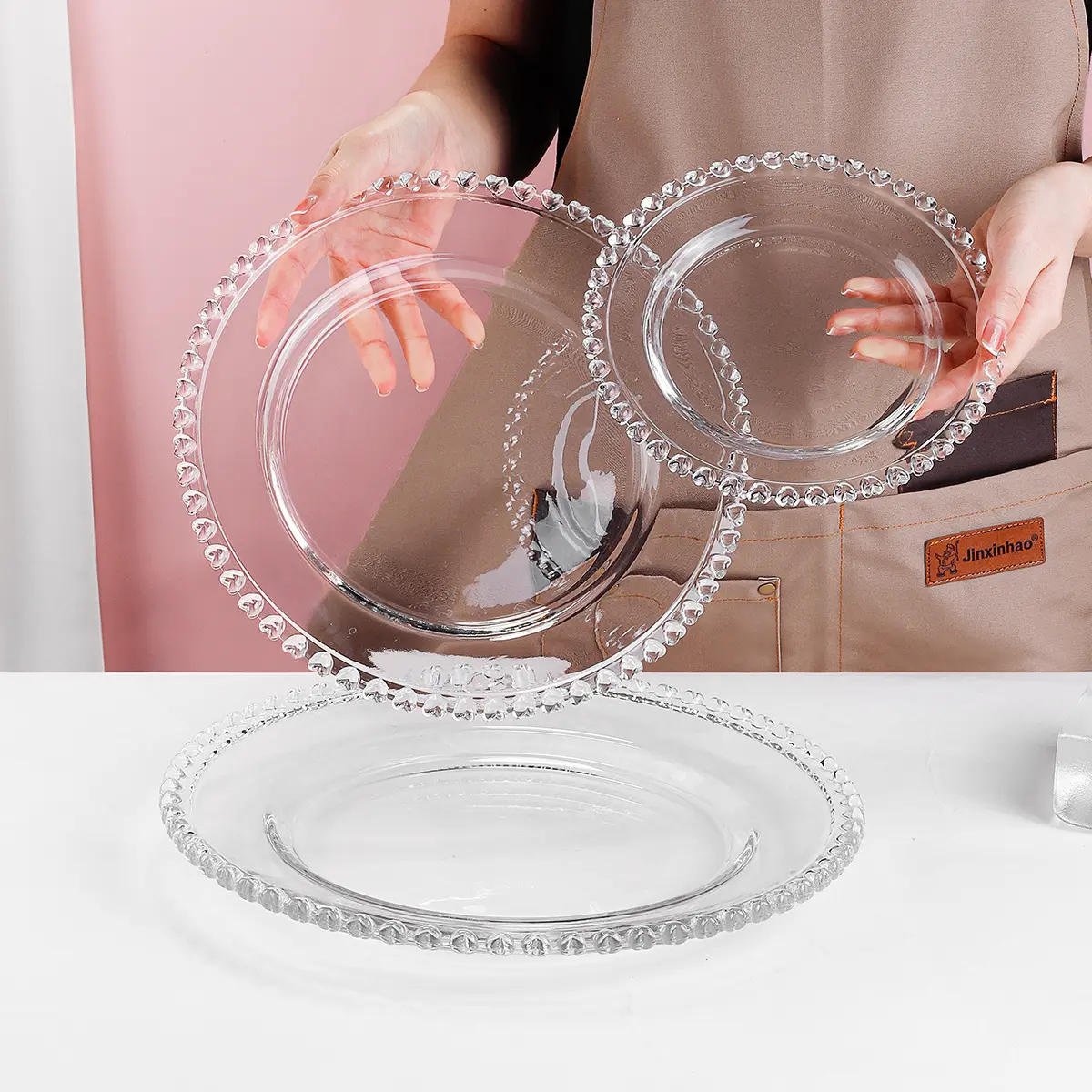 Round Charger Plates 13 Inch Plastic Clear Serving Plates Decor Dinner Plates for Party Wedding Events Dinner Decoration