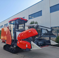 En stock, tracteur agricole Kubota 4LZ-6.5A8, moissonneuse-batteuse, adapté à la récolte des cultures.
