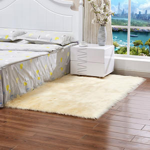 Alfombra de piel sintética para dormitorio, corredor esponjoso, cojín de sofá de piel de oveja suave, alfombra de felpa, alfombras de suelo, mesita de noche, lindo peludo, peludo - Product Image 1
