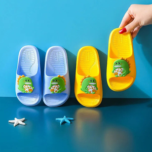 Zapatillas antideslizantes <span class=keywords><strong>para</strong></span> niños, zapatos <span class=keywords><strong>de</strong></span> <span class=keywords><strong>baño</strong></span> con dibujos animados, <span class=keywords><strong>sandalias</strong></span> <span class=keywords><strong>para</strong></span> el hogar, artículos <span class=keywords><strong>para</strong></span> el hogar - Product Image 2