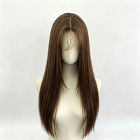Perruque brune lisse, fabriquée en fibres haute température, avec un design crocheté à la main, idéale pour un usage quotidien décontracté.