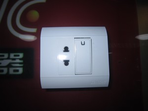 Nouvelle conception, interrupteurs et prises murales à bouton-poussoir standard UK/EU 250V 10A, interrupteurs électriques pour éclairage - Product Image 6
