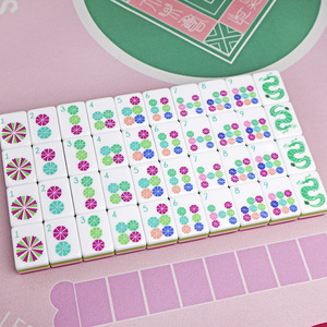Jeu de Mahjong en acrylique à 4 couches, 160 tuiles de Mahjong américaines pour adultes, tuiles de Mahjong en acrylique rouge rose, ensemble de voyage portable - Product Image 3