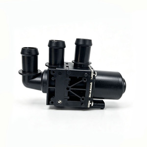 Válvula de cambio de refrigerante eléctrica, válvula de control del sistema de refrigeración, compatible con BMW F01 F02 F10 F11 F25 F26 X3 X4 X5 11538572508 - Product Image 5