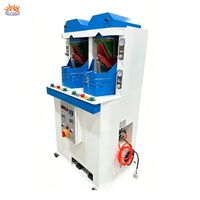 Machine de formage de semelles par refroidissement et chauffage, machine de moulage par collage pour empeignes de chaussures