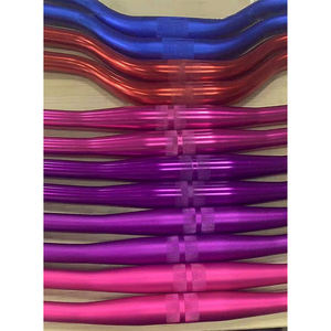 سبائك الألومنيوم المخصصة الملونة دراجة جبلية ارتفاع مقبض القضبان المقود الدراجة - Product Image 1