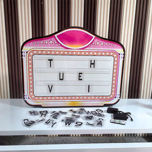 Panneau d'<span class=keywords><strong>anniversaire</strong></span> lumineux LED personnalisable à télécommande, design bar anglais, boîte à lumière colorée à changement <span class=keywords><strong>de</strong></span> couleur - Product Image 2