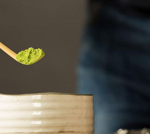 Cuillère à matcha en bambou écologique classique, chashaku, cuillère à poudre en bois pour matcha, ensemble de fouet à matcha en bambou - Product Image 4