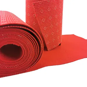 Vendite in lotti di tappeti rossi dedicati di 2mm di spessore per eventi in loco in stock