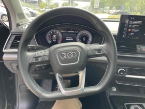 ขายส่งรถยนต์ <span class=keywords><strong>Audi</strong></span> Q5L ปี 2021 รุ่น <span class=keywords><strong>45TFSI</strong></span> Sport Luxury มือสอง รถ SUV ขนาดกลาง เครื่องยนต์เบนซิน สำหรับตัวแทนจำหน่ายทั่วโลก ส่งออกรถยนต์มือสอง - Product Image 5