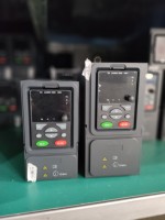 Variador de Frecuencia (VFD) Trifásico de Uso General para Trabajo Pesado, de Baja Potencia (0.75-2.2KW), para Control Industrial de Motores y Bombas de Agua