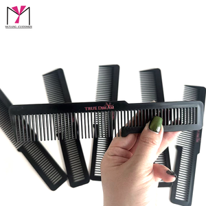 หวีดีไซน์ใหม่ปี 2026 แฟชั่นทันสมัย คุณภาพสูง ทำจากไม้จันทน์เขียวธรรมชาติ สำหรับช่างทำผม - Product Image 6