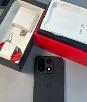 Nouveau, jamais ouvert, One Plus 15T 12+16 Go 256/512/1 To, smartphone Android multifonctionnel de haute qualité.
