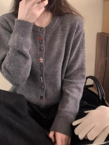 New style knitted sweater women's <b>top</b> round neck knitted jacket gentle casual versatile sweater small cardigan - Product Image 4