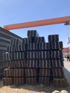 Haute qualité Q235B 8X8 h poutre en acier <span class=keywords><strong>Prix</strong></span> 30 pieds acier h poutre en acier structurel I poutre poteau de clôture - Product Image 6