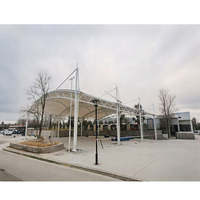 Tente de football en PVDF, Toit en membrane pour stade de football à grande portée, Abri pare-soleil pour terrain de sport extérieur