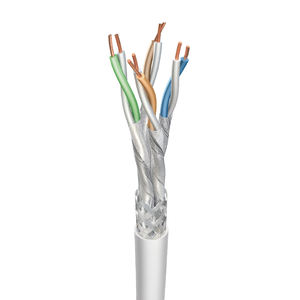 Câbles de communication personnalisé<span class=keywords><strong>s</strong></span> LSZH <span class=keywords><strong>CAT7</strong></span> 23AWG en cuivre pur <span class=keywords><strong>S</strong></span>/<span class=keywords><strong>FTP</strong></span> SHF1 câble Ethernet réseau - Product Image 1