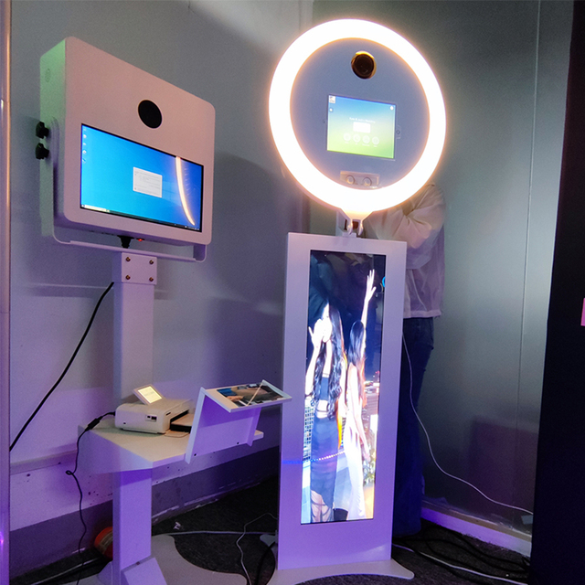 Newest Design 12.9 Ipad Photo Booth Stand Portable Ring Light Oval Ipad Photo Booth Machine Kiosk With Printer Flight Case