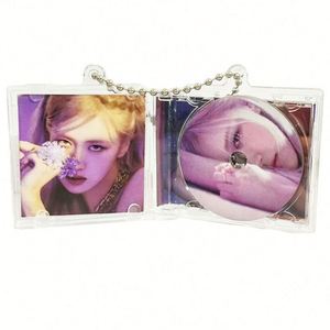 Porte-clés créatif en acrylique transparent pour CD, mini disque personnalisé, porte-clés étoiles préférées, mini étui pour carte NFC, porte-clés album - Product Image 1