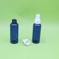 Flacon pulvérisateur PET bleu de 100 ml avec pompe à brume fine - Flacon cosmétique en plastique bleu cobalt de 3,4 oz pour toner, parfum, alcool