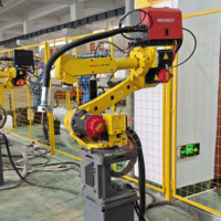 Robot de soudage à l'arc FANUC d'occasion, 6 axes, portée de 1437 mm, répétabilité de 0,08 mm, charge utile de 3 kg, système de soudage robotisé IP65, cellule de soudage en acier