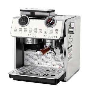 Máquina de Espresso Profesional Semiautomática para Uso en Cafeterías Especializadas - Product Image 2