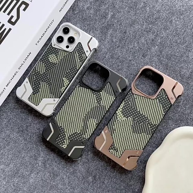 Aluminum Bumper Magnetic Titanium Metal Camouflage Phone Case for iPhone 16 15 14 13 Pro Max Shockproof Armor Cover Electroplate