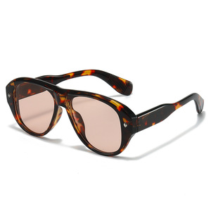 Lunettes de soleil de conduite vintage 2026 personnalisées avec logo, noires, surdimensionnées, pour hommes et femmes, protection UV400, monture large, style pilote - Product Image 4
