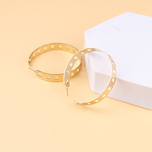 <b>Hoop</b> Earrings Gold Geometric Hollow Circle Party Fashion Zinc Alloy - Product Image 3