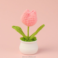 Bunga rajut Tulip buatan tangan Mini Crochet dalam Pot untuk dekorasi meja Paskah Halloween wisuda