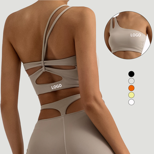 Reggiseno Yoga ad Alta Elasticità del Produttore Bangladese, Leggero con Incrocio sulla Schiena, per Donna Taglie Forti, con Imbottitura Effetto Push-Up - Product Image 1