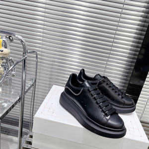 Vente en gros de baskets légères à semelle épaisse en cuir véritable MQ de haute qualité, chaussures de marche décontractées à la mode, chaussures de course MC pour l'extérieur - Product Image 4