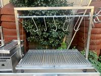 Barbecue argentin en acier inoxydable avec briques réfractaires pour charbon de bois, style Asado, Parrilla, Santa Maria