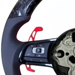 Volant <span class=keywords><strong>de</strong></span> voiture personnalisé en cuir perforé et fibre <span class=keywords><strong>de</strong></span> carbone forgée pour Volkswagen Golf 7R - Vente en gros - Product Image 2