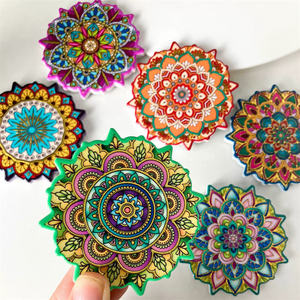 Nuevo estilo bosnio estampado de oro en relieve joyería artesanal adorno de resina otra decoración del hogar imán de refrigerador - Product Image 4