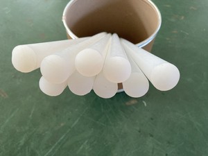 แท่ง PTFE ที่ทนทานสำหรับทนความร้อนและการกัดกร่อนที่เหนือกว่าออกแบบมาสำหรับอุตสาหกรรมและแท่งพลาสติกสำหรับอุปกรณ์อาหาร - Product Image 3