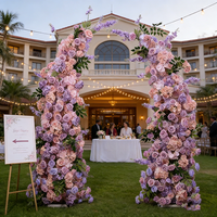 Arche florale artificielle violette en promotion pour mariages, inaugurations, événements, centres commerciaux, hôtels et décorations de cérémonie